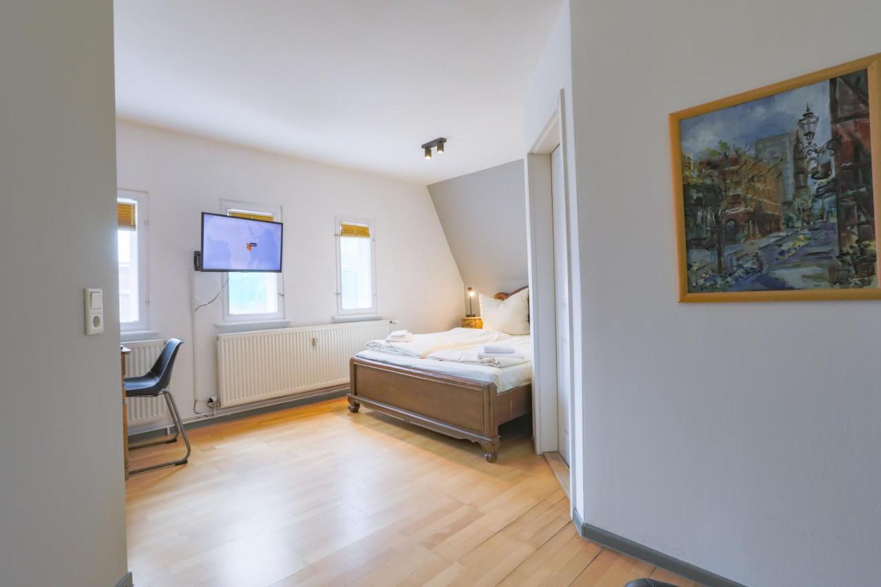 Apartments Im Einhornhaus Любек Экстерьер фото