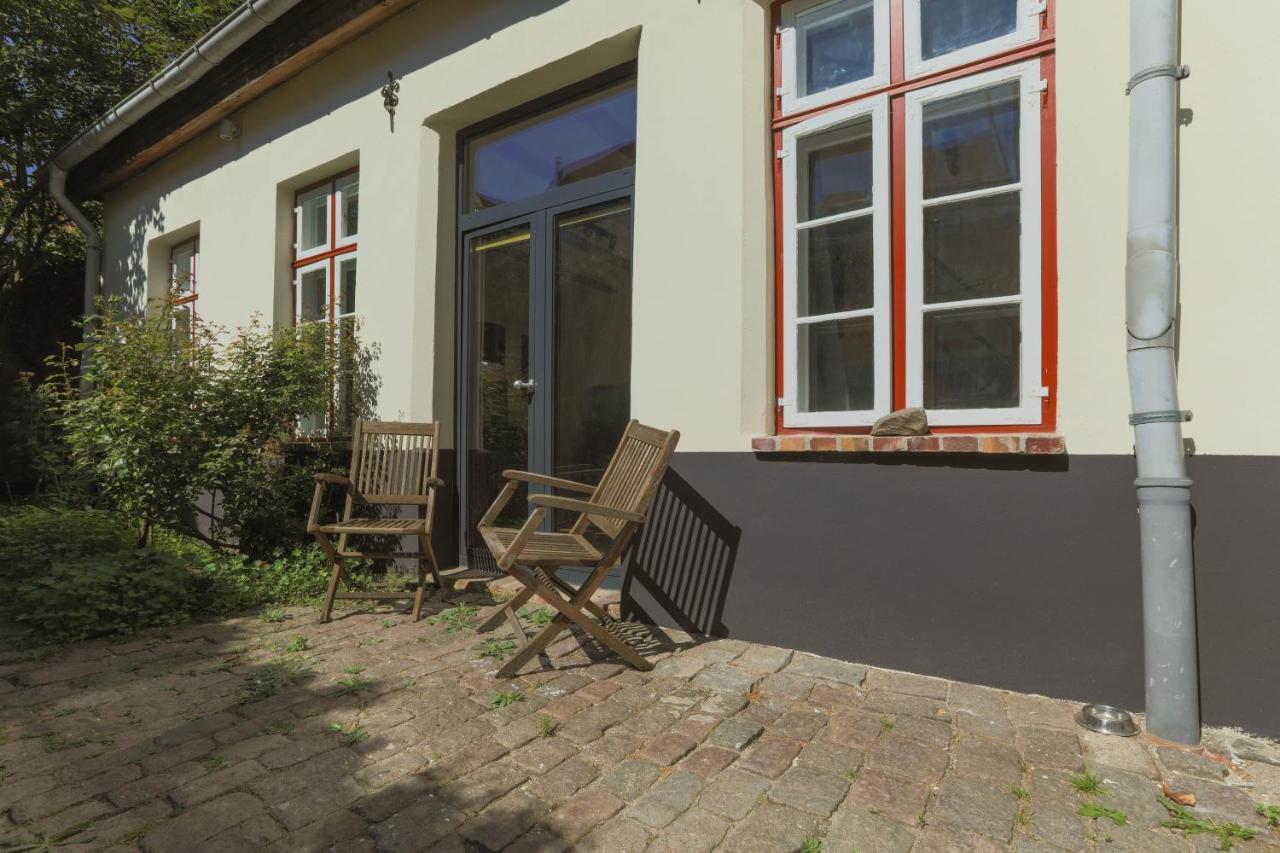 Apartments Im Einhornhaus Любек Экстерьер фото